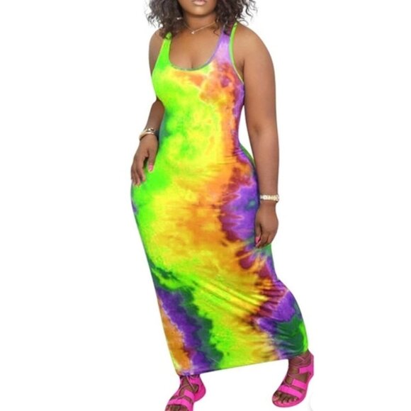 Dresses & Skirts - Maxi Dress